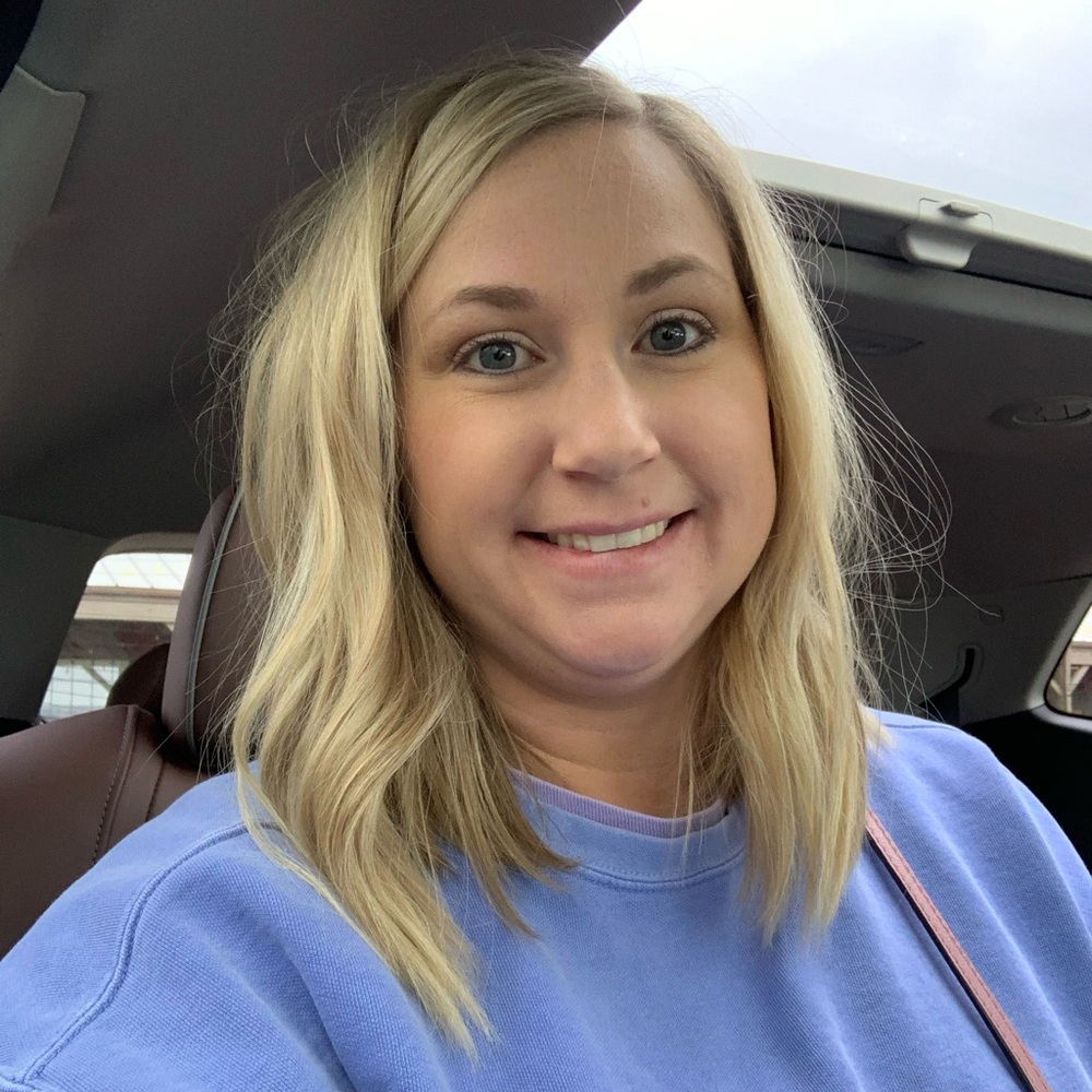 Meet your Posher, Kelly